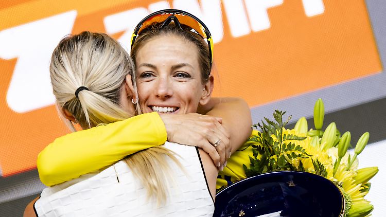 Mountainbike-Olympiasiegerin Pauline Ferrand-Prevot gewinnt die Tour de Femmes.