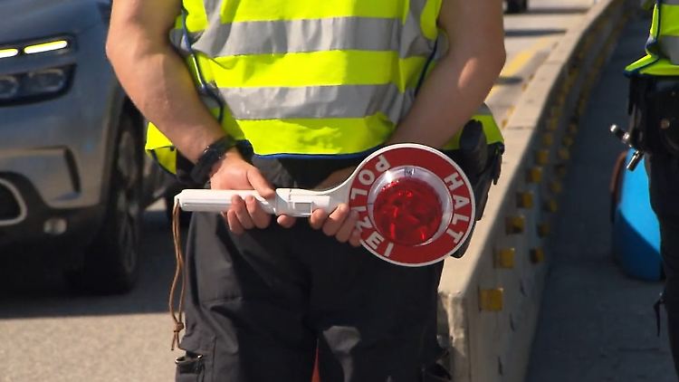 Polizei Grenzkontrollen.jpg