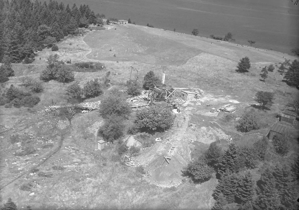 Digs-and-Buildings-photo-2-Oak-Island-Nova-Scotia-Canada-August-1931