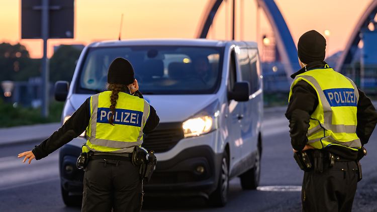 Die Kontrollen an der Grenze zu Polen haben dort für Ärger gesorgt - und wiederum für polnische Kontrollen.