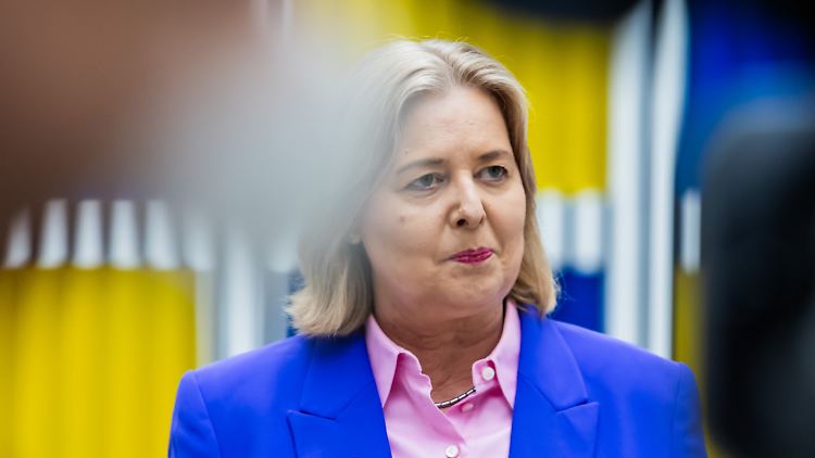 Mit der Änderung sind die Kosten "aus meinem Etat raus", sagt Bas.