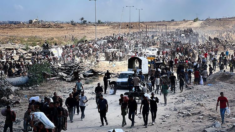 Im Gazastreifen droht nach UN-Angaben eine Hungersnot.