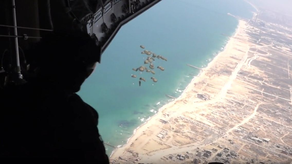 GazaAirDrops.jpg