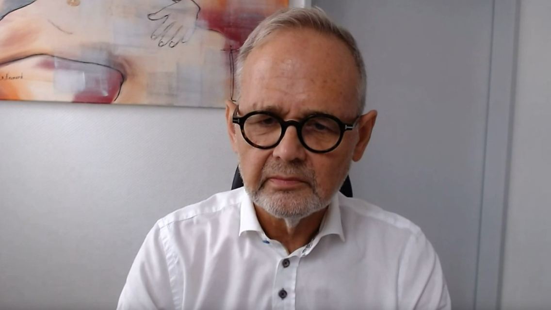 Volz.jpg
