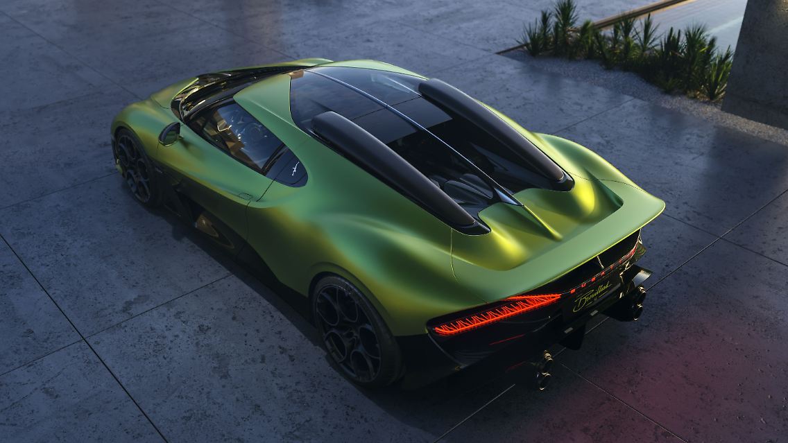 06_BUGATTI_Soitaire_Launch.jpg