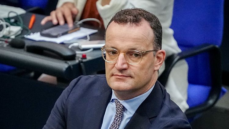 Spahn sieht sein Handeln in der Corona-Pandemie gerechtfertigt. 