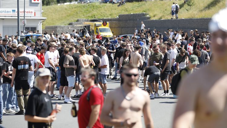 Der "Drachenlord" wohnt schon nicht mehr in Altschauerberg, seine Hater stört das wenig. 