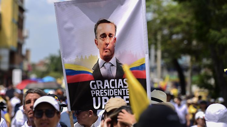Miguel Uribe ist ein entschiedener Gegner von Guerillagruppen und mächtigen Drogenkartellen.