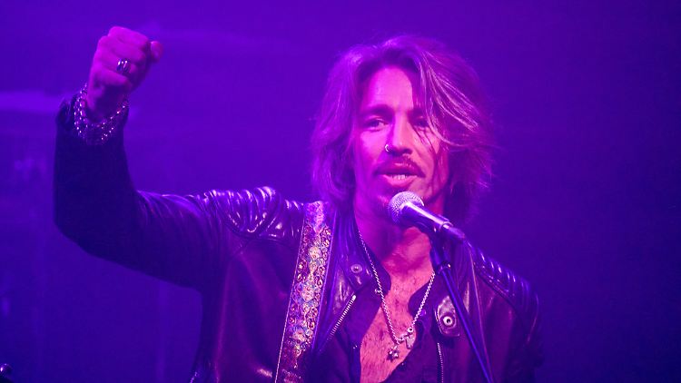 Gil Ofarim arbeitet nach dem Antisemitismus-Vorfall an seinem Comeback.