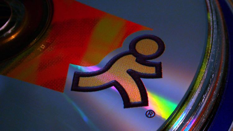 Der berühmte "AOL Running Man" war auf CDs und beim Einwahlvorgang zu sehen.