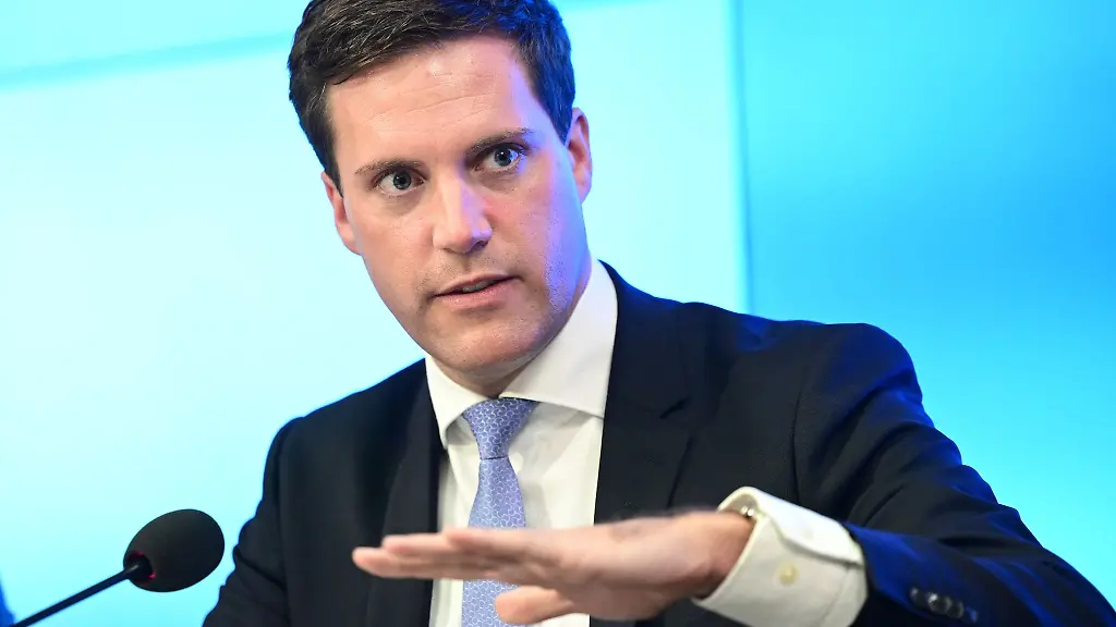 Manuel-Hagel-CDU-Fraktionsvorsitzender-im-Landtag-von-Baden-Wuerttemberg-spricht