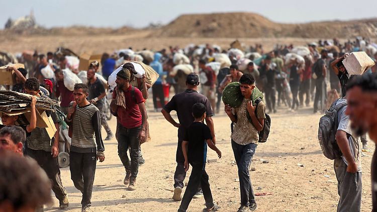 Bei vielen Palästinensern weckt der Versuch, sie aus dem Gazastreifen "umsiedeln" zu wollen, Erinnerungen an die sogenannte Nakba.
