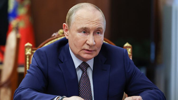 Kremlchef Putin und US-Präsident Trump werden bilateral "über alle aufgestauten Probleme" beraten, heißt es aus Moskau.