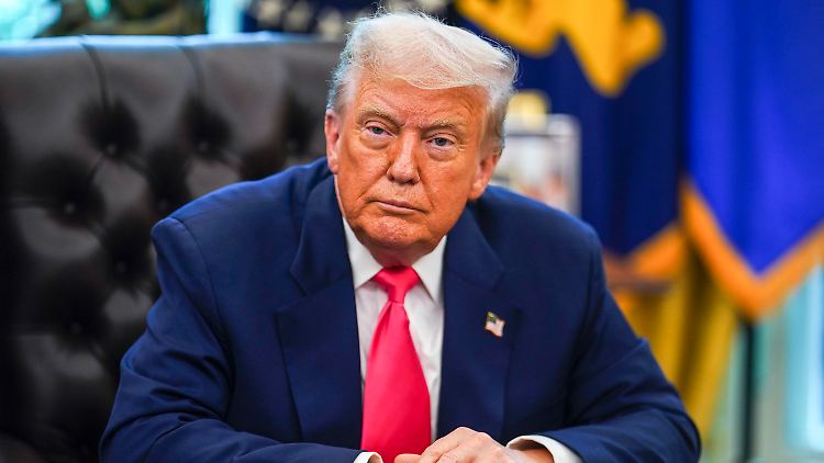Steht kurz vor dem ersten Treffen eines US-Präsidenten mit Wladimir Putin: Donald Trump. 