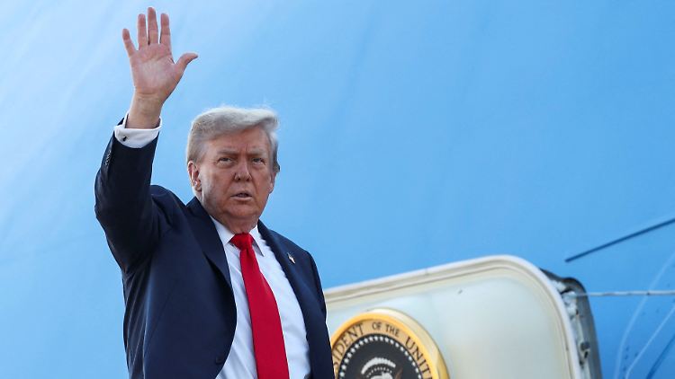 "Daraus wird etwas entstehen", sagte Trump vor seinem Treffen mit Putin.