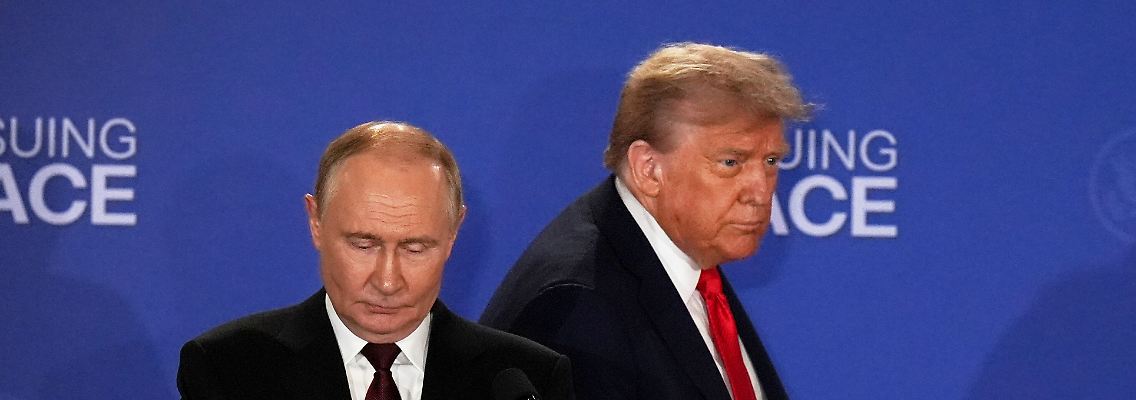 Am Ende der Pressekonferenz in Alaska hat Putin Trump nach Moskau eingeladen.