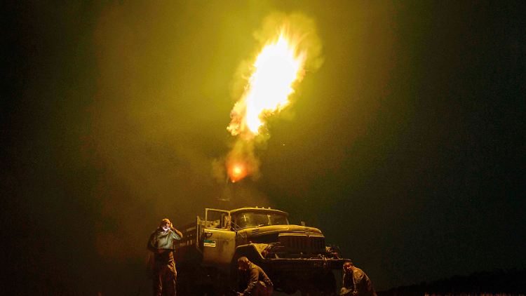 Die ukrainische Armee verteidigt den russischen Angriffskrieg allein. Sollte es US-Sicherheitsgarantien geben, könnten künftig auch US-Soldaten zum Einsatz kommen.