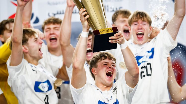 Die DHB-Junioren krönten sich ungeschlagen zum Weltmeister.