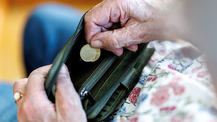 Mehr als die Hälfte der Sozialhilfeleistungen 2024 entfiel auf Grundsicherung im Alter und Erwerbsminderung. 