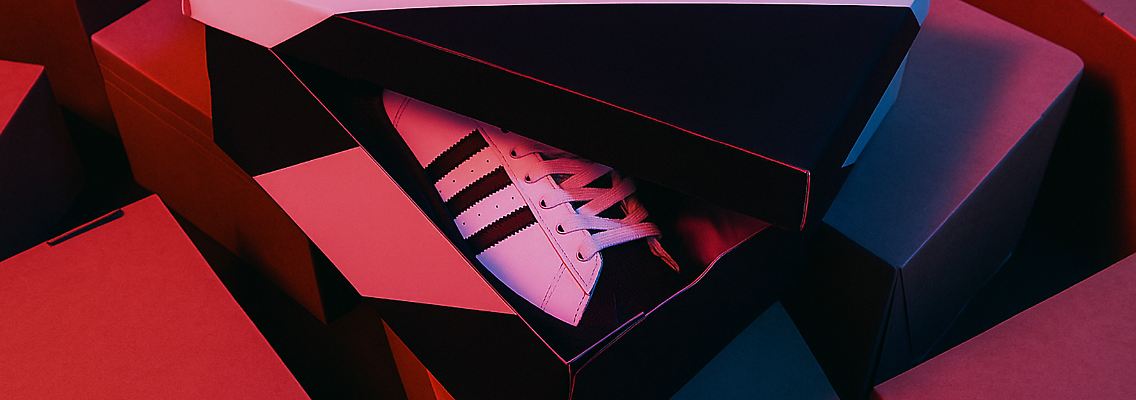 Das ist der neue moderne Adidas Superstar II.