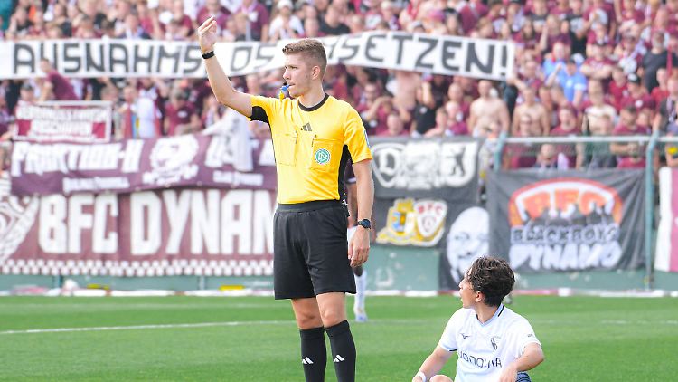 Der VAR hätte Felix Wagner (l.) entlasten können.