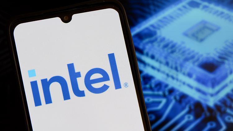 Trump forderte den sofortigen Rücktritt des Intel-Chefs, nachdem ein amerikanischer Senator dem Chip-Manager zu große Nähe zu China vorgeworfen hatte.