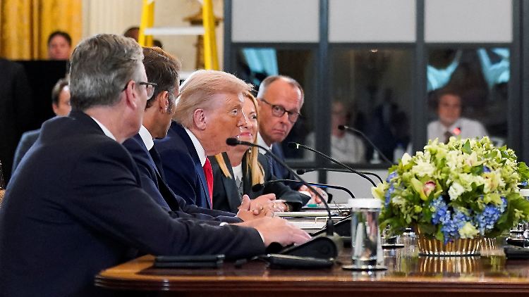 Merz wirft einen kritischen Blick auf Trumps Amerika. 