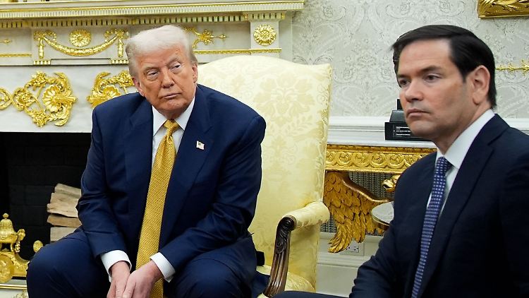 Trump und sein Außenminister Marco Rubio.