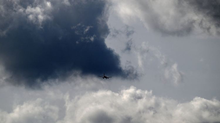 Der Himmel in Rheinland-Pfalz und im Saarland bleibt in den kommenden Tagen wechseln bewölkt. (Symbolbild)