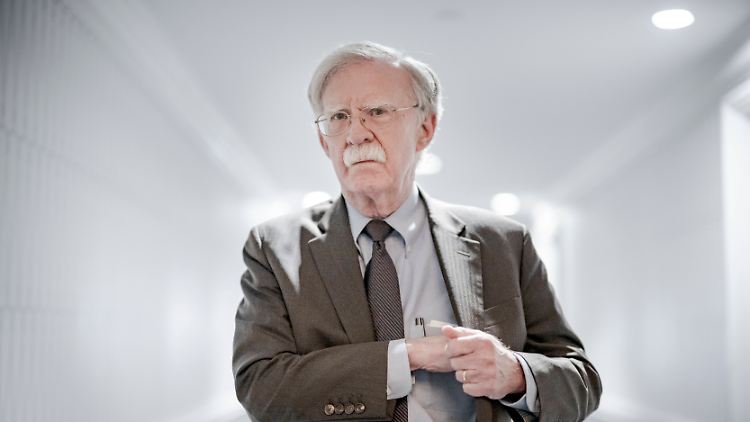 John Bolton lebt in einem Vorort von Washington.