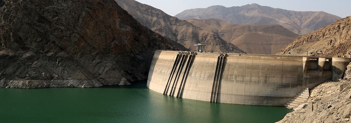 AFP__20250730__AA_30072025_2352229__v1__HighRes__DamsInTehranSoundTheAlarmInFifthYea.jpg