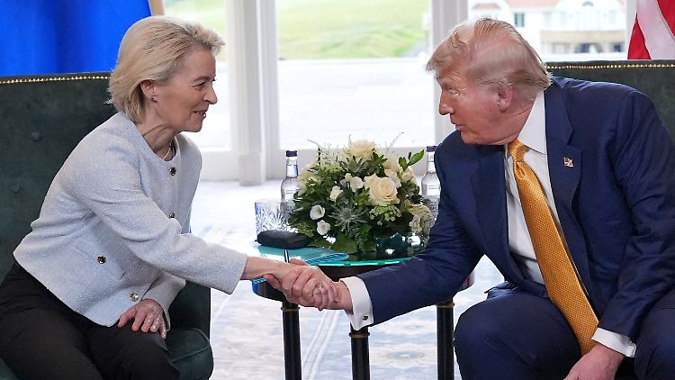 In Schottland vereinbarten von der Leyen und Trump ein Abkommen mündlich.