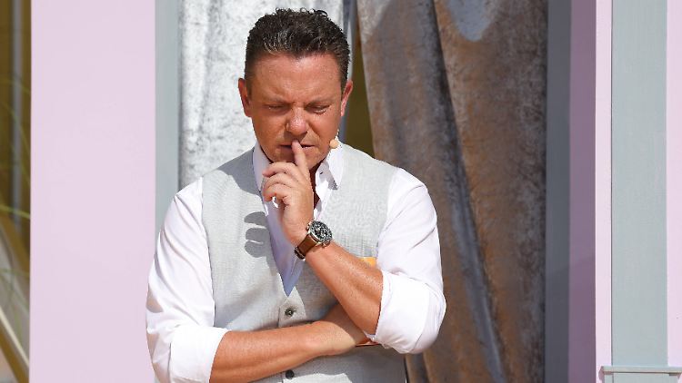 Gibt unendlich viel Kraft": Stefan Mross dankt Fans und Ex-Frau nach dem  Tod seiner Mutter - n-tv.de