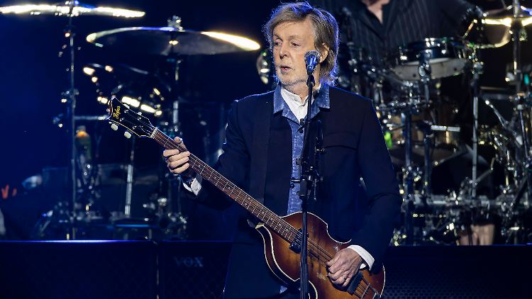 Musik hat keine Altersgrenze: Paul McCartney bei einem Konzert im vergangenen Jahr - da war der Ex-Beatle 82 Jahre alt.