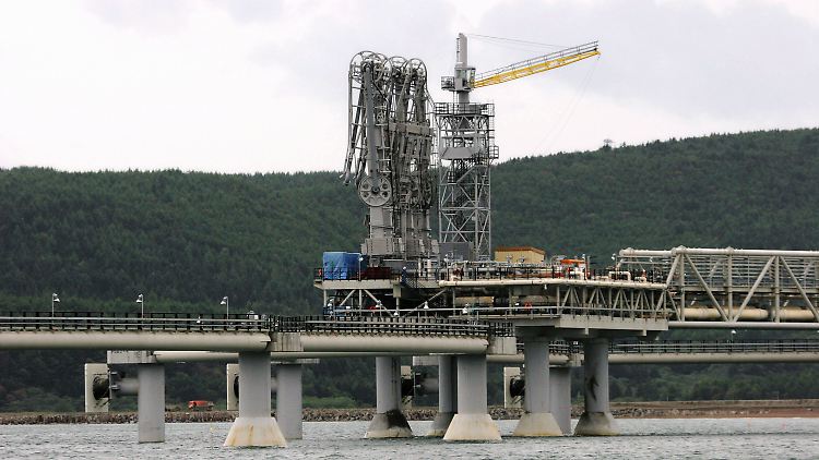Eine Pipeline des Nachfolgeprojekts Sachalin-2 im Bau (Archivbild).