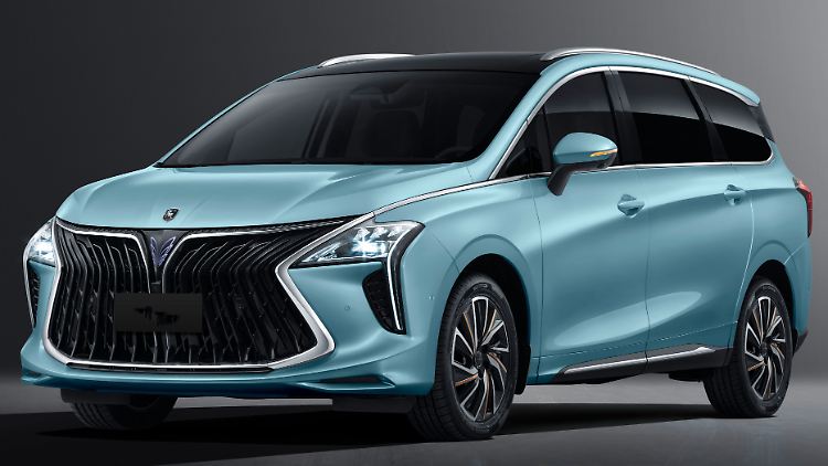 Mit dem Forthing 4 will Dongfeng in Deutschland das Segment der Familien-Vans wiederbeleben.