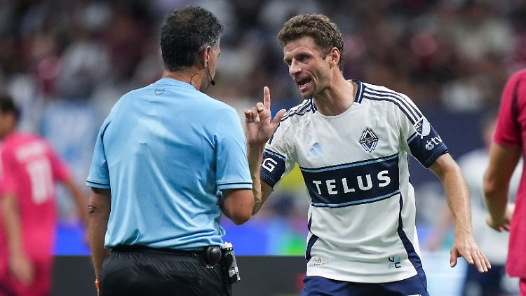 Thomas Müller kommuniziert in der MLS jetzt auf Englisch.