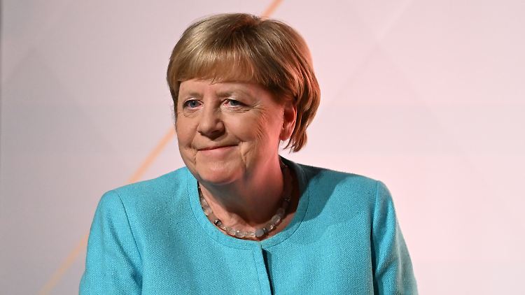Findet noch immer, wie viele andere auch, dass sie richtig gehandelt hat: Bundeskanzlerin a.D. Angela Merkel.