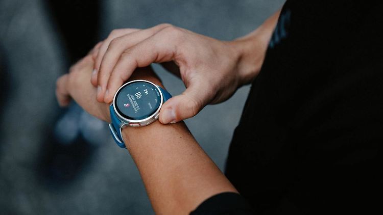 Smartwatches müssen nicht teuer sein. Schon unter 300 Euro gibt es zuverlässige Sportbegleiter. 