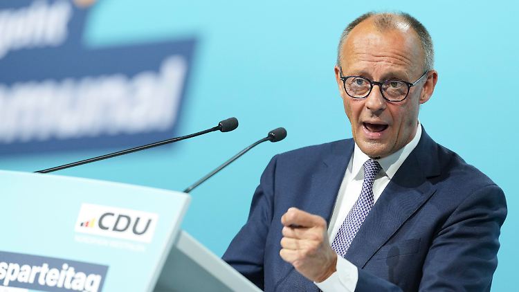 "Wir müssen ran an die sozialen Sicherungssysteme", sagte Merz unter anderem beim NRW-CDU-Parteitag.