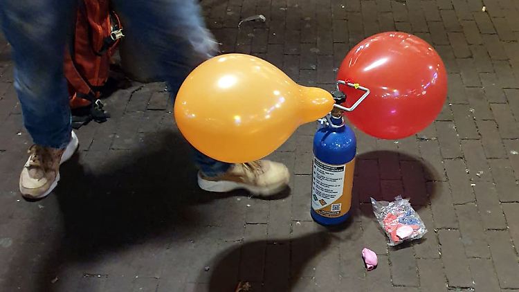 Lachgas ist in anderen europäischen Ländern bereits verboten.