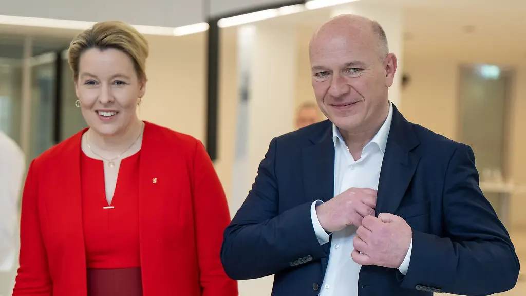 Franziska-Giffey-und-Kai-Wegner-nach-der-Vorstellung-des-ausgehandelten-Koalitionsvertrags