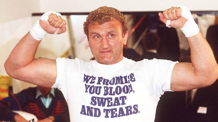 Joe Bugner im Jahre 1987. Der Boxer stand in mehreren Filmen neben Bud Spencer vor der Kamera.