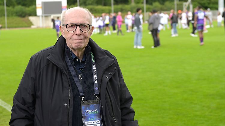 Reiner Calmund hat eine klare Meinung zum Aus von Erik ten Hag.