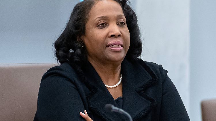 Fed-Gouverneurin Cook ist die erste schwarze Frau in diesem Amt.
