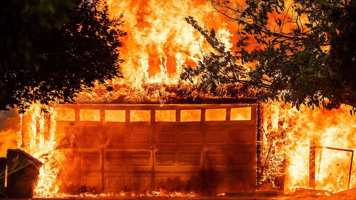 Mehrere Häuser fielen den Flammen zum Opfer.