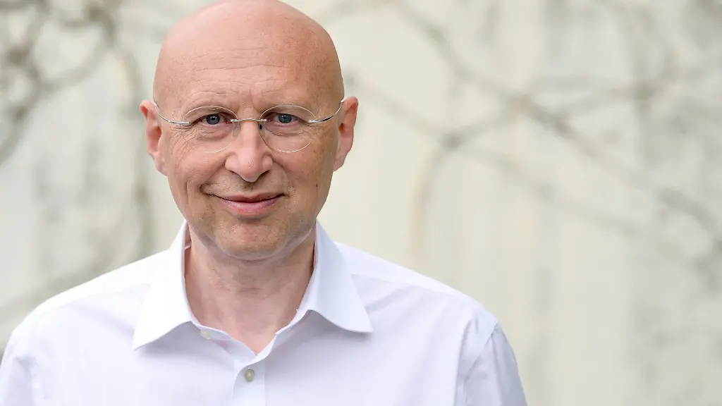 Stefan-Hell-Wissenschafler