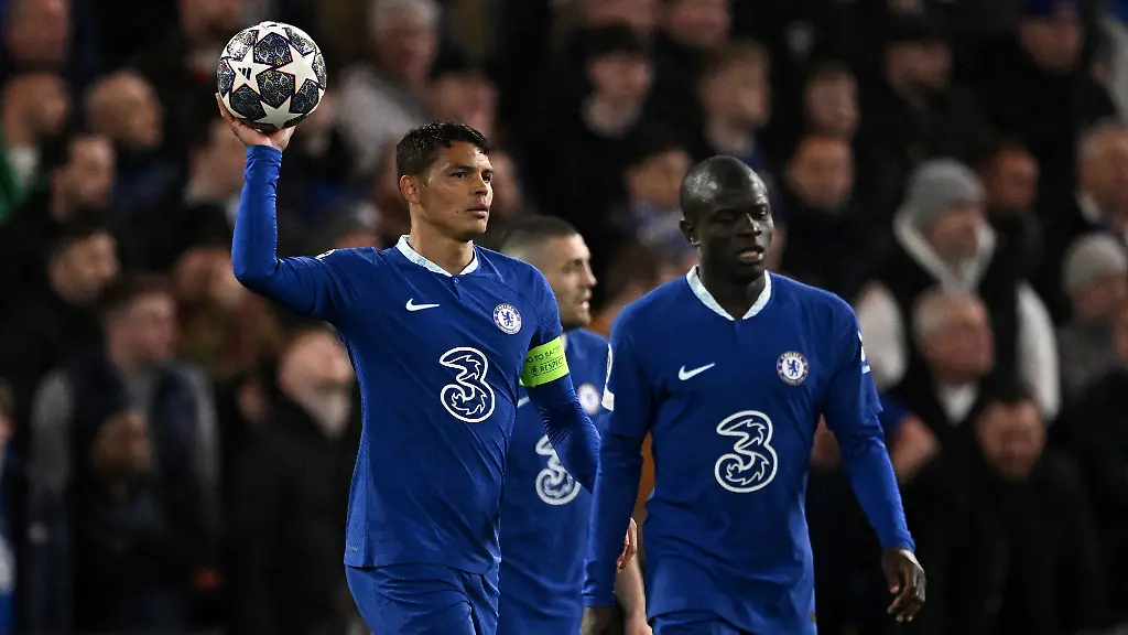 2023-04-18T210038Z-1625098408-UP1EJ4I1KODCH-RTRMADP-3-SOCCER-CHAMPIONS-CHE-MAD-REPORT