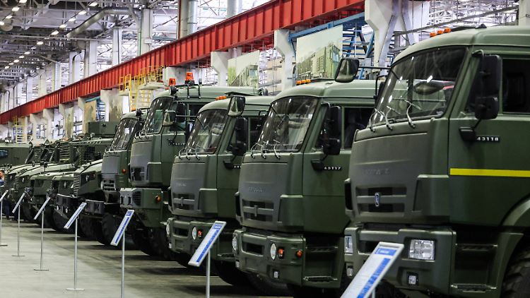 Militärfahrzeuge des russischen Herstellers Remdizel. (Archivbild)
