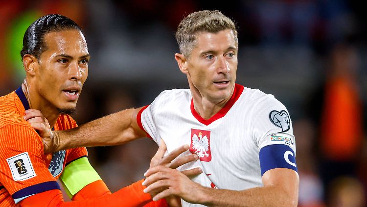 Duell der Kapitäne: Robert Lewandowski (rechts( und Virgil van Dijk.
